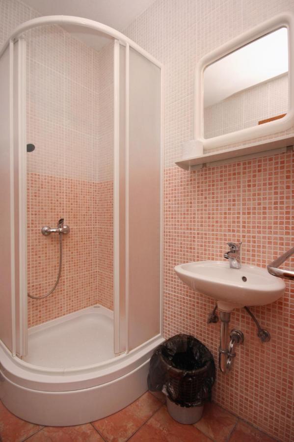 Apartment Podaca 6050A Екстериор снимка