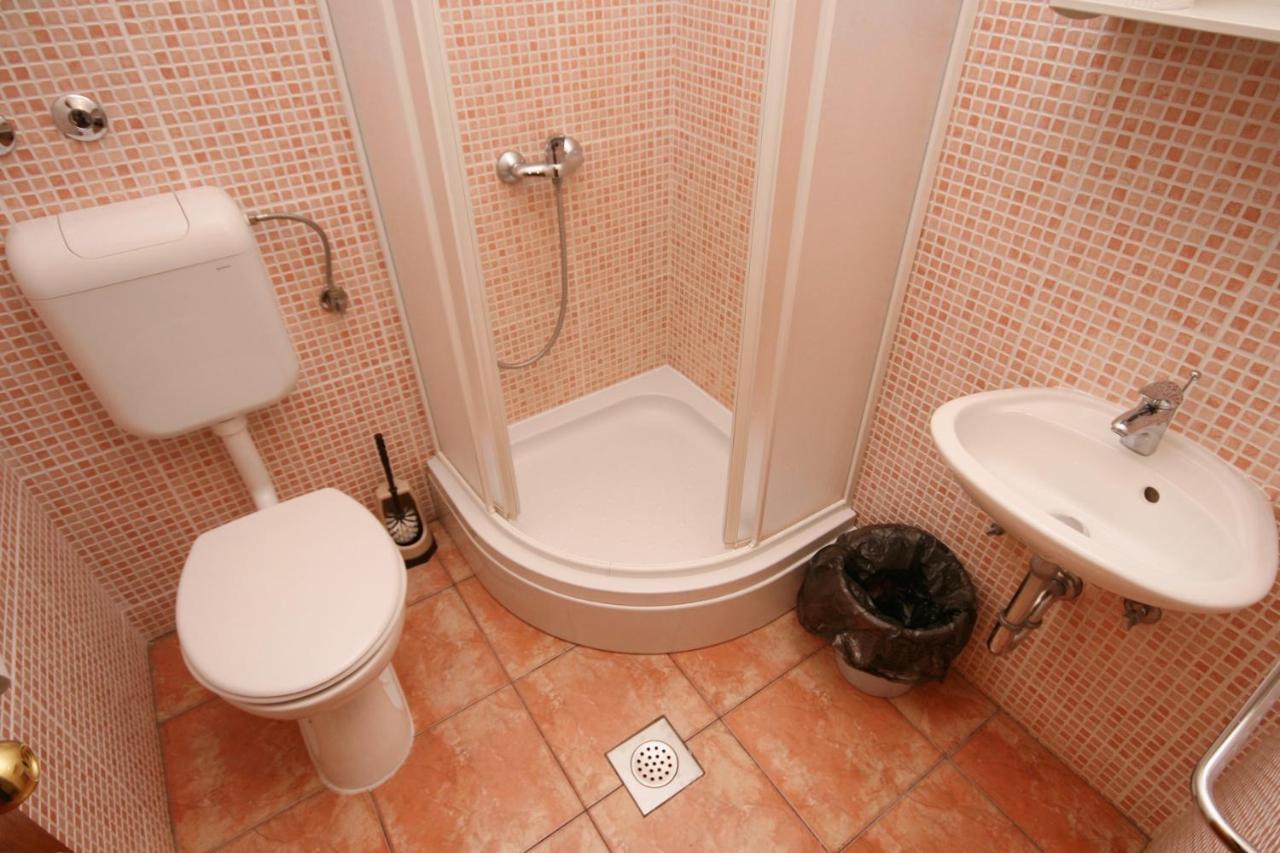 Apartment Podaca 6050A Екстериор снимка