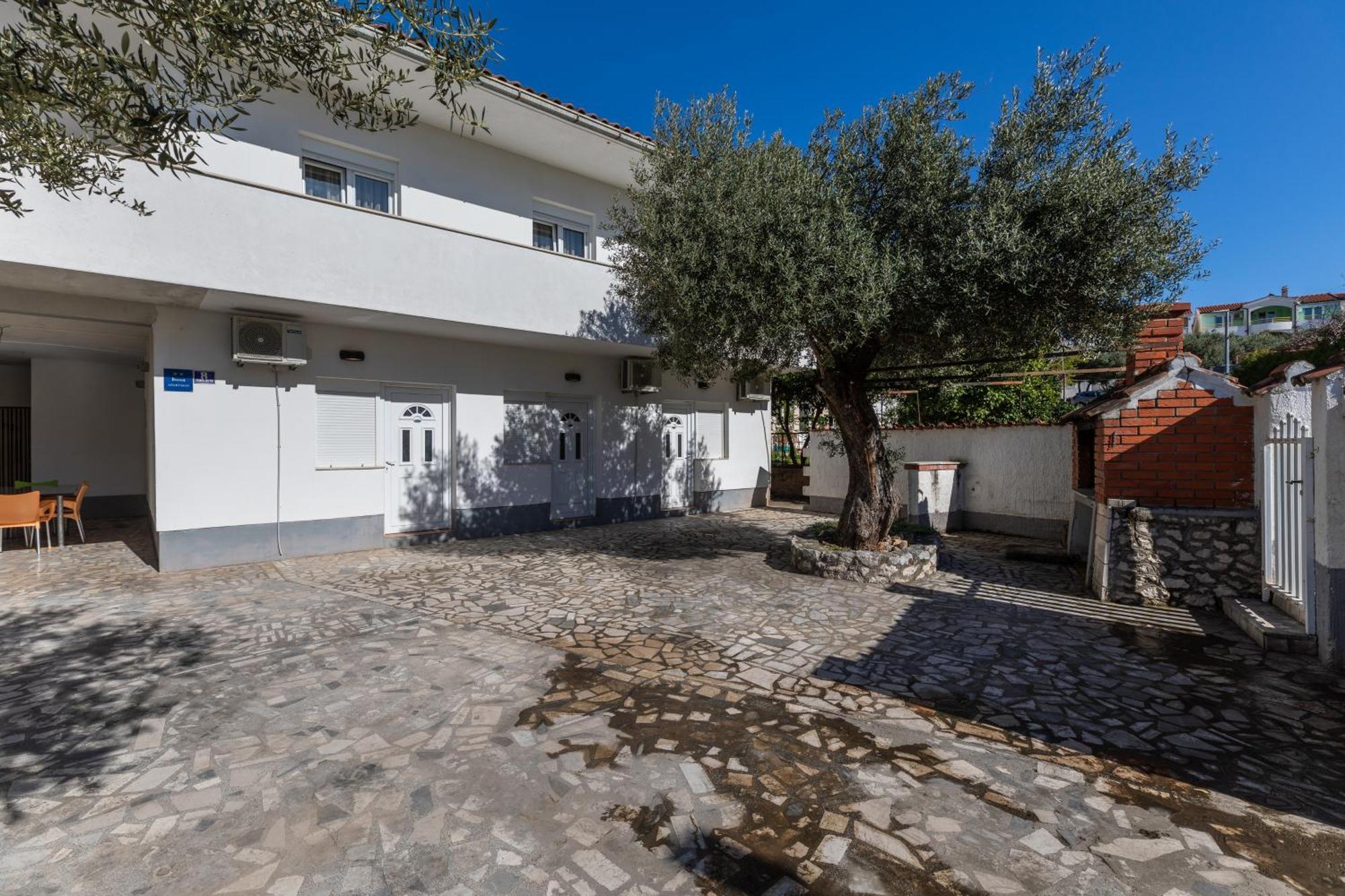 Apartment Podaca 6050A Екстериор снимка